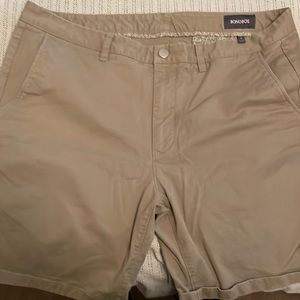 Bonobos tan shorts. Gently worn